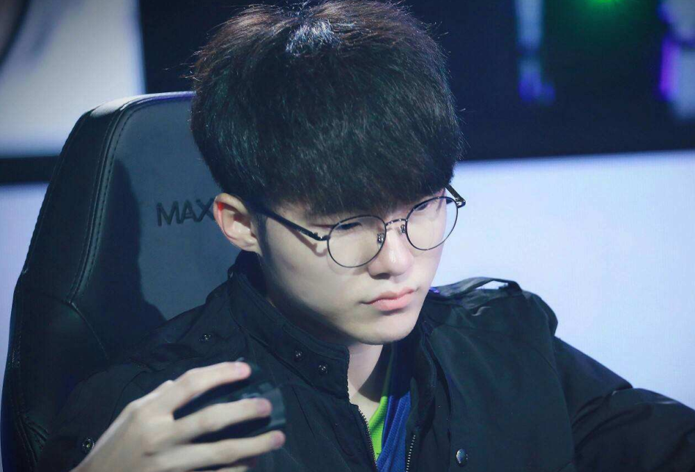 这位年轻的