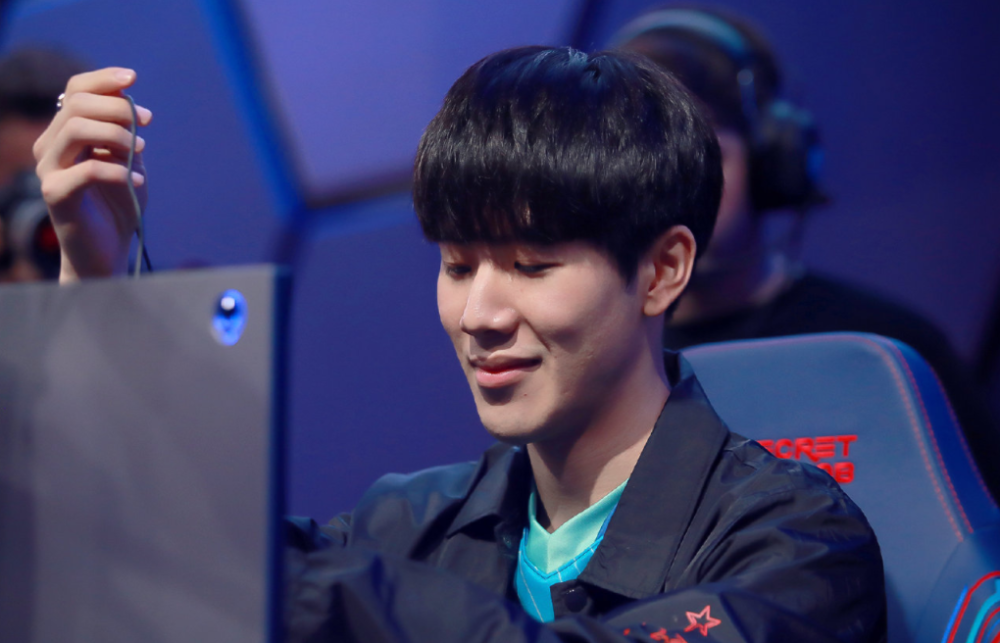 从他的人生 从他的人生