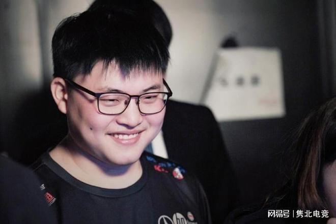 但这位曾经 但这位曾经