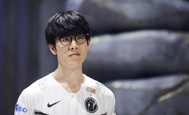 却是为季后 却是为季后