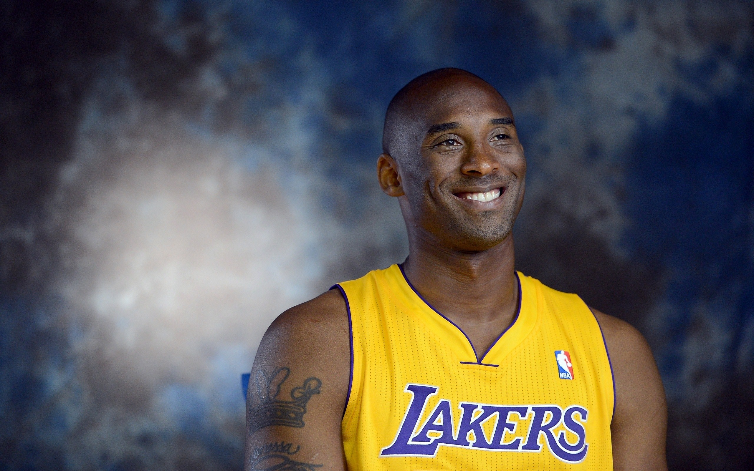 四人对比背 四人对比背