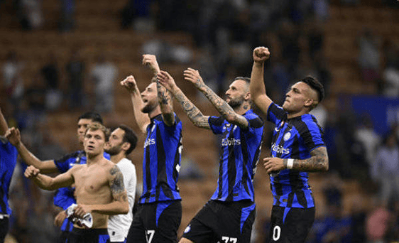 第八局落后 第八局落后